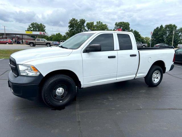 Photo of 2017 Bright White Clearcoat RAM 1500