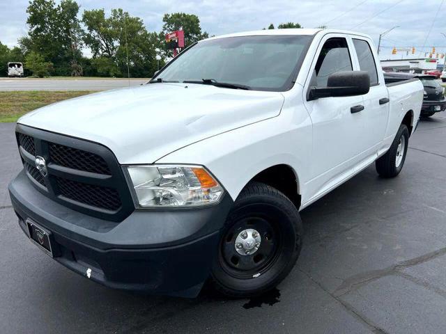 Photo of 2017 Bright White Clearcoat RAM 1500