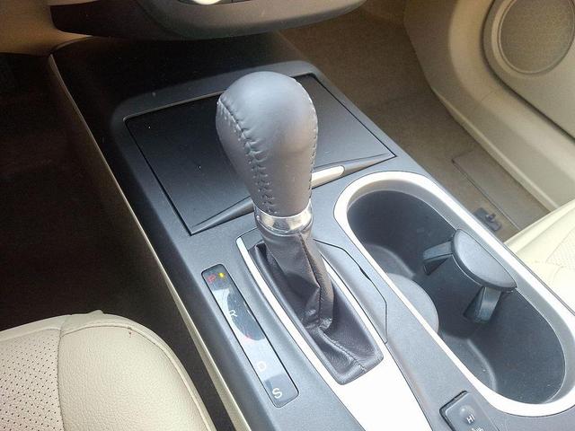 Photo of 2016 Kona Coffee Metallic Acura RDX