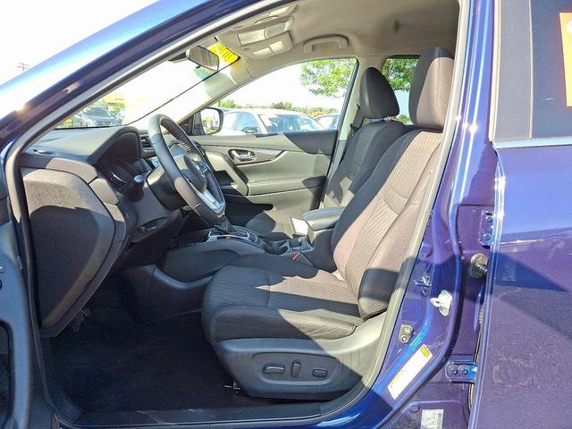 Photo of 2020 Caspian Blue Nissan Rogue