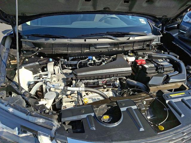 Photo of 2020 Caspian Blue Nissan Rogue