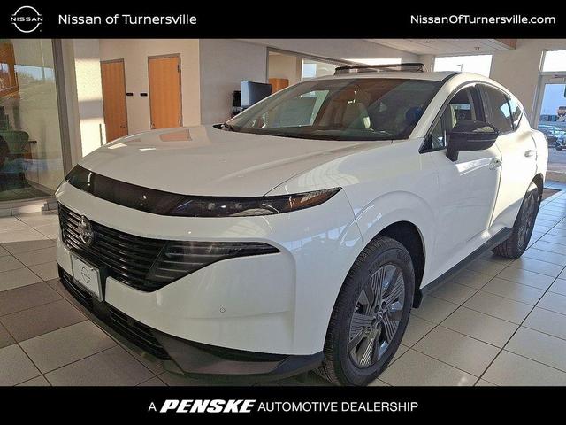 Photo of 2025 Everest White P Nissan Murano