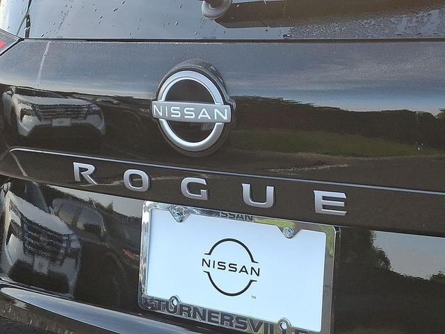 Photo of 2026 Black Nissan Rogue
