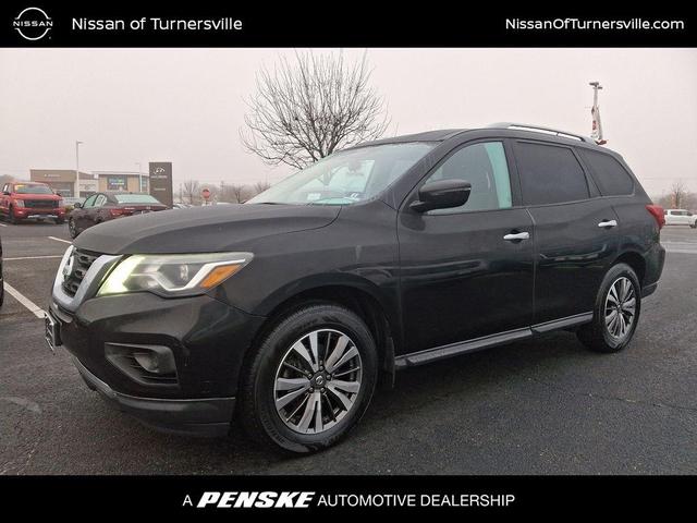 2017 Nissan Pathfinder