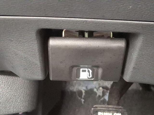 Photo of 2022 Gun Metallic Nissan Altima