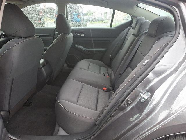 Photo of 2022 Gun Metallic Nissan Altima