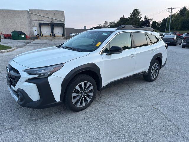 Photo of 2023 Crystal White Pearl Subaru Outback