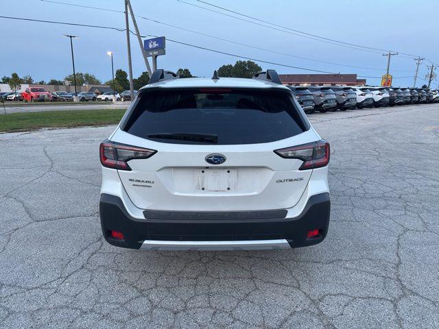 Photo of 2023 Crystal White Pearl Subaru Outback