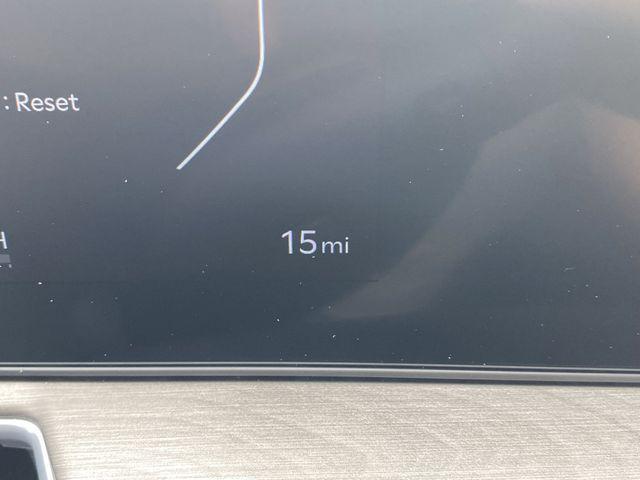 Photo of 2026 Glacial White Pearl Kia Sorento