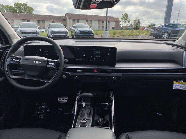 Photo of 2026 Glacial White Pearl Kia Sorento