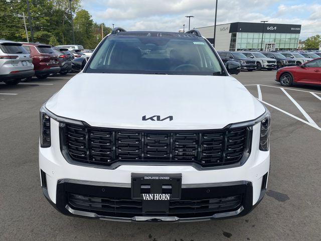 Photo of 2026 Glacial White Pearl Kia Sorento