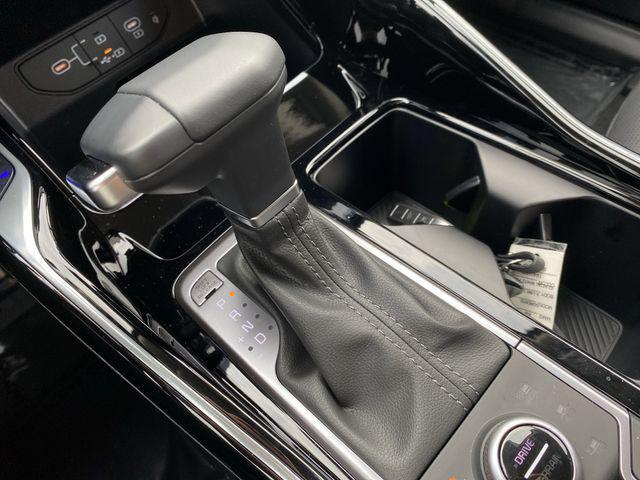 Photo of 2026 Glacial White Pearl Kia Sorento
