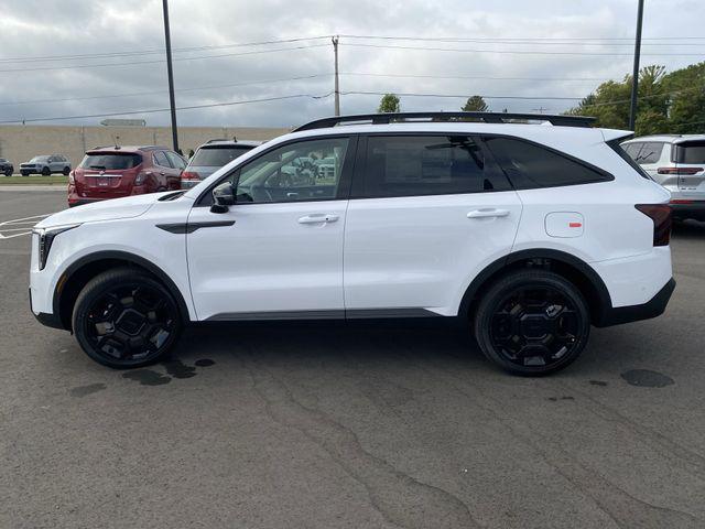 Photo of 2026 Glacial White Pearl Kia Sorento