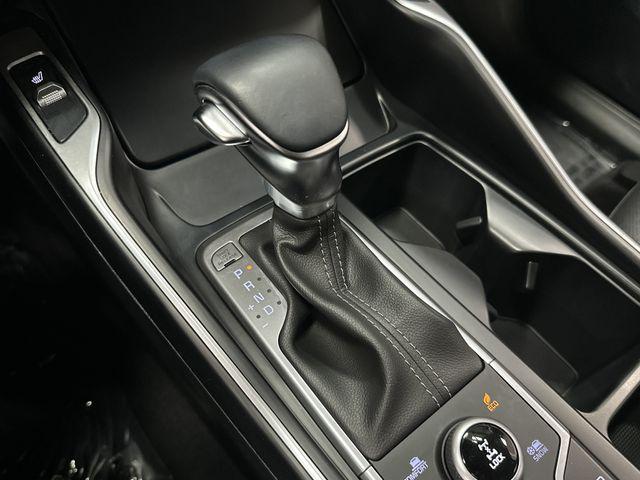Photo of 2023 Glacial White Pearl Kia Sorento