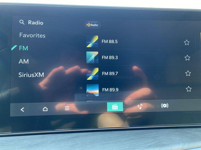 Photo of 2025 Jungle Green Kia Sorento