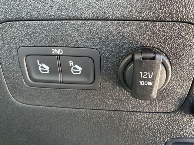 Photo of 2025 Jungle Green Kia Sorento