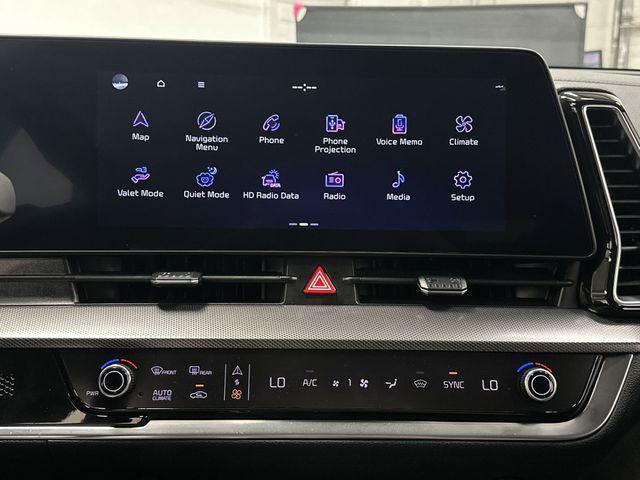 Photo of 2023 Dawning Red Kia Sportage