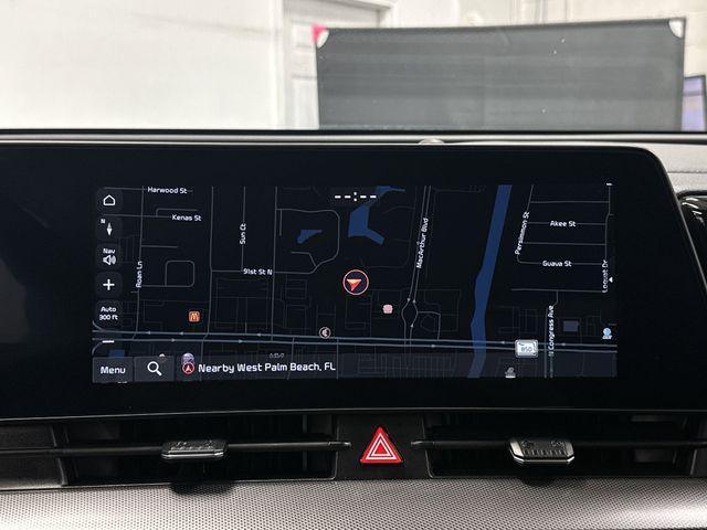 Photo of 2023 Dawning Red Kia Sportage