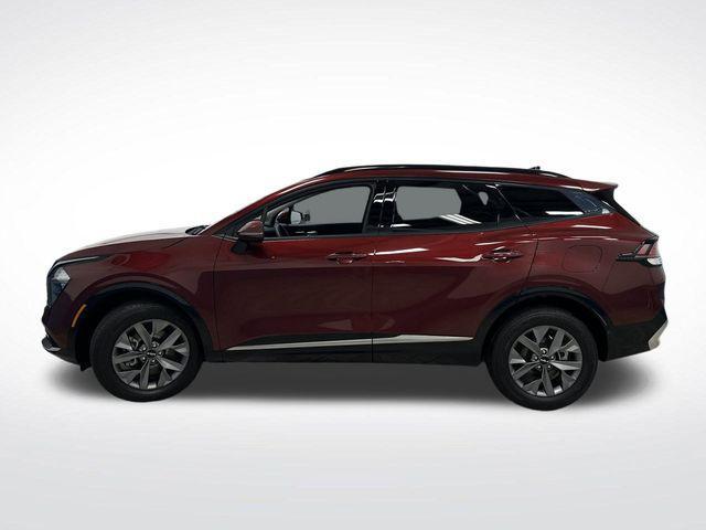 Photo of 2023 Dawning Red Kia Sportage