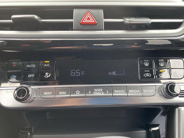 Photo of 2025 Fusion Black Kia Seltos
