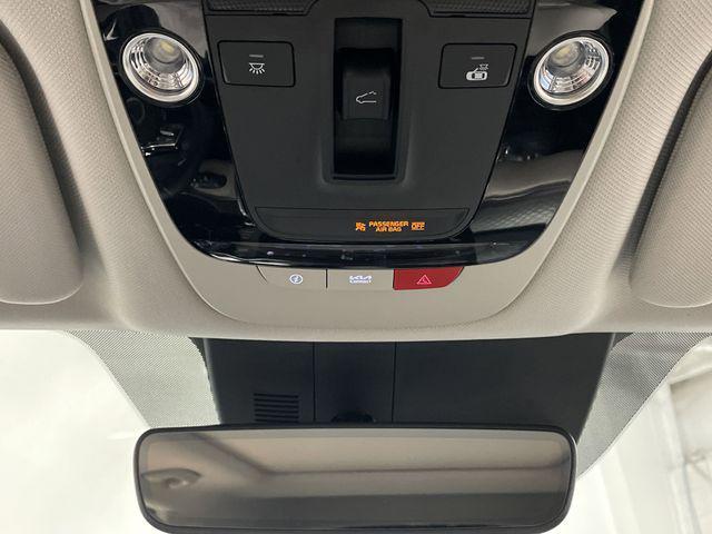 Photo of 2023 Gravity Blue Kia Sorento Plug-In Hybrid