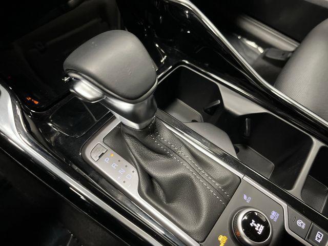 Photo of 2023 Wolf Gray Kia Sorento