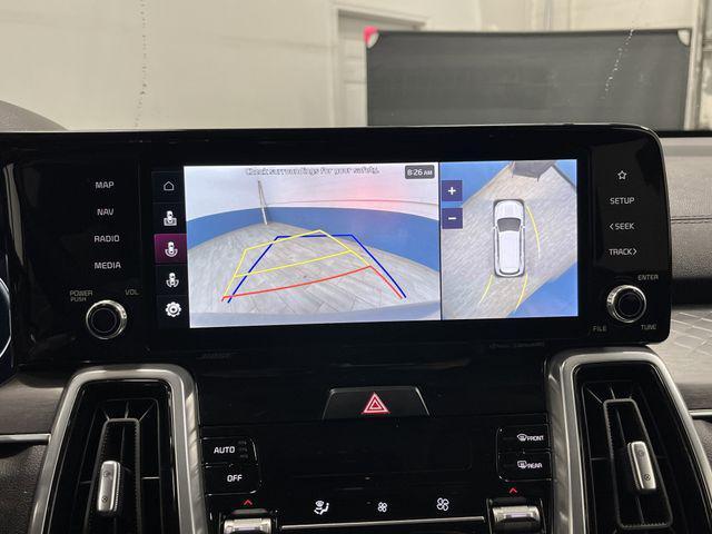 Photo of 2023 Wolf Gray Kia Sorento