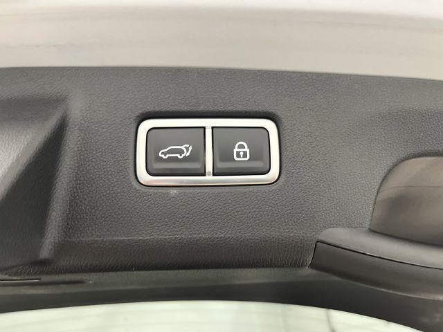 Photo of 2023 Wolf Gray Kia Sorento