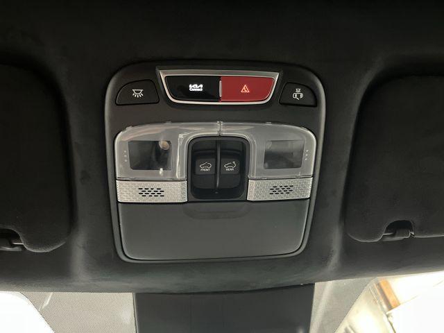 Photo of 2024 Gravity Gray Kia Telluride