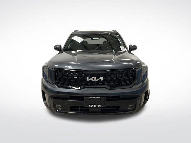 Photo of 2024 Gravity Gray Kia Telluride