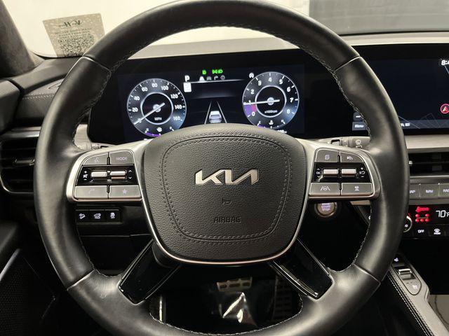 Photo of 2024 Gravity Gray Kia Telluride
