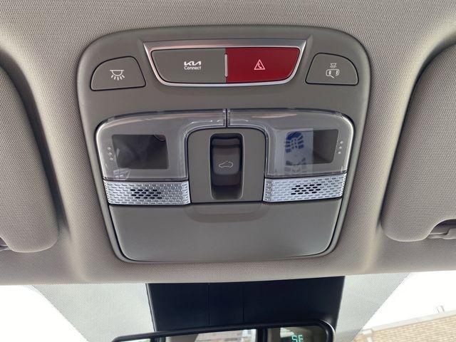 Photo of 2025 Ebony Black Kia Telluride