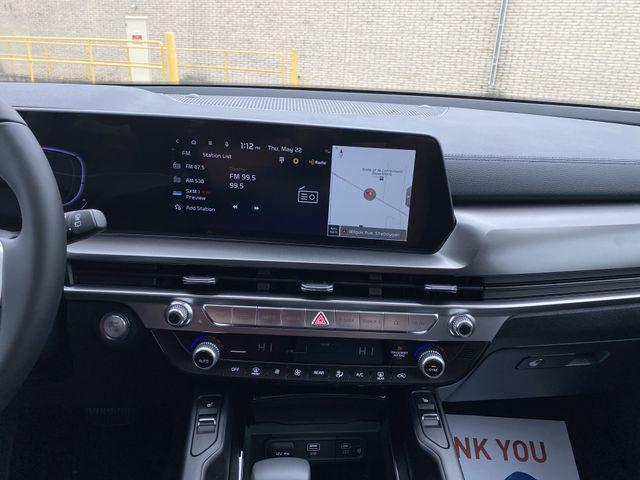 Photo of 2025 Ebony Black Kia Telluride