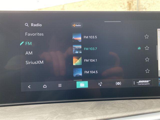 Photo of 2025 Ebony Black Kia Sorento