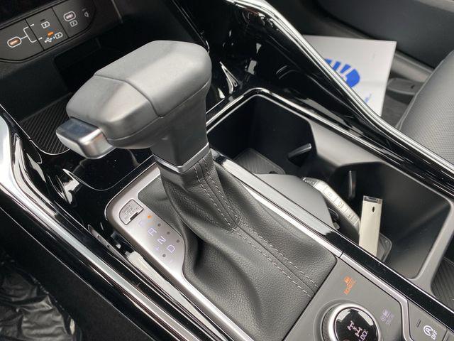 Photo of 2025 Ebony Black Kia Sorento