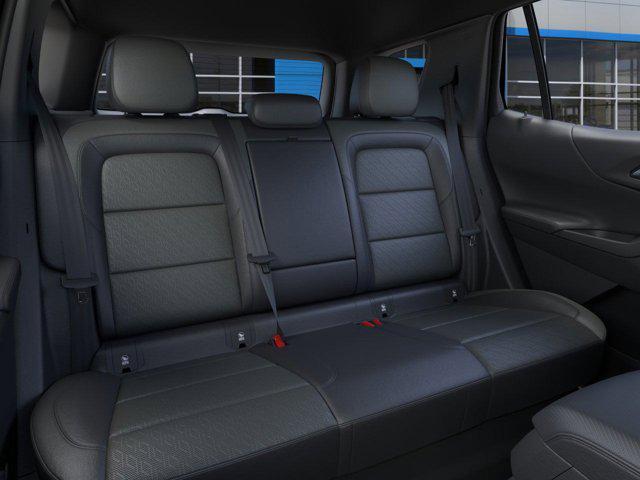 Photo of 2026 Summit White Chevrolet Equinox