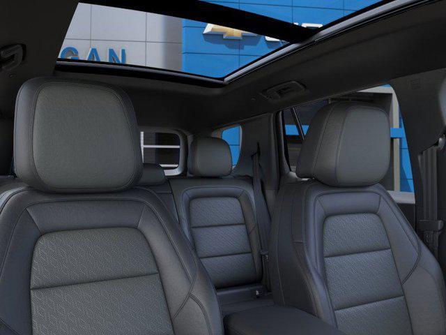 Photo of 2026 Summit White Chevrolet Equinox