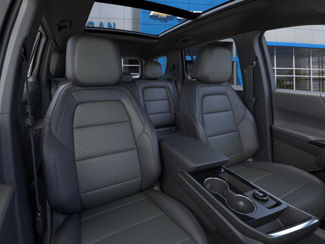 Photo of 2026 Summit White Chevrolet Equinox