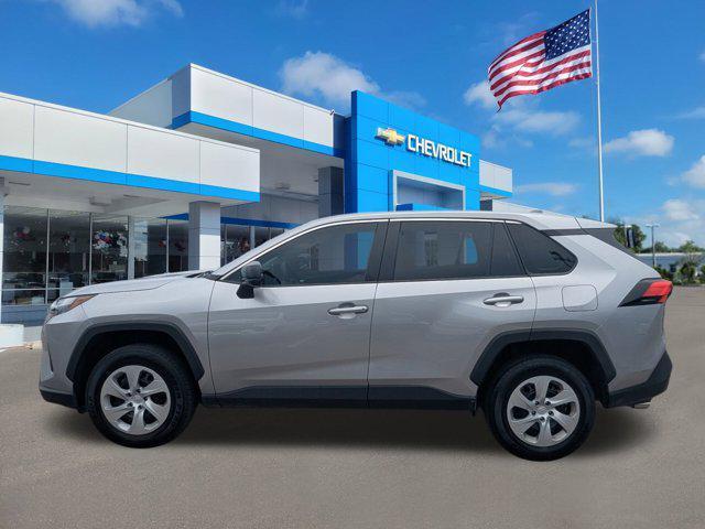 Photo of 2024 Silver Sky Metallic Toyota RAV4