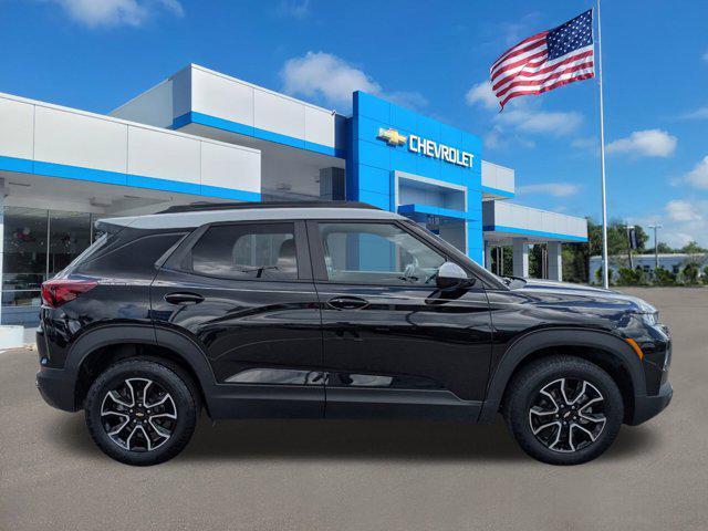 Photo of 2023 Mosaic Black Metallic Chevrolet Trailblazer