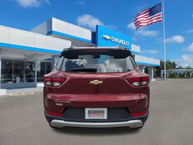 Photo of 2023 Crimson Metallic Chevrolet Trailblazer