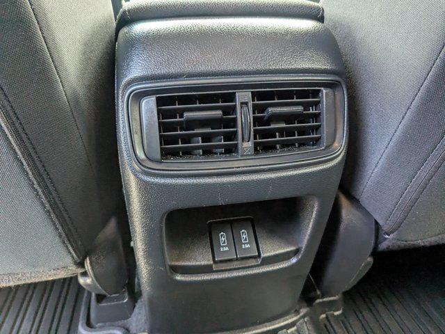Photo of 2021 Crystal Black Pearl Honda CR-V