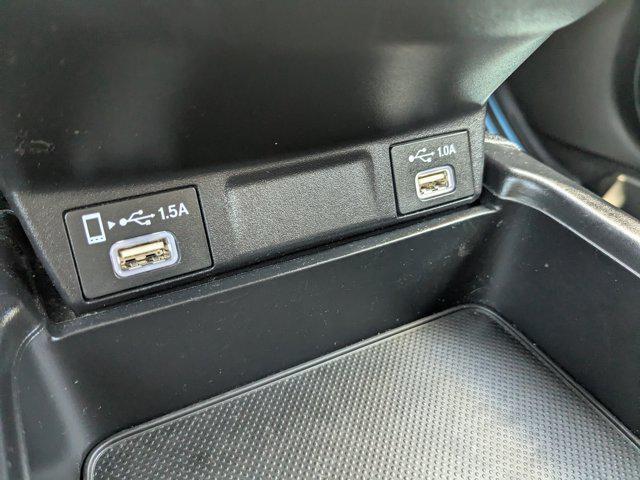 Photo of 2021 Crystal Black Pearl Honda CR-V