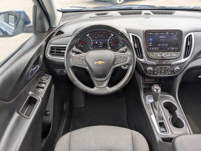 Photo of 2021 Pacific Blue Metallic Chevrolet Equinox