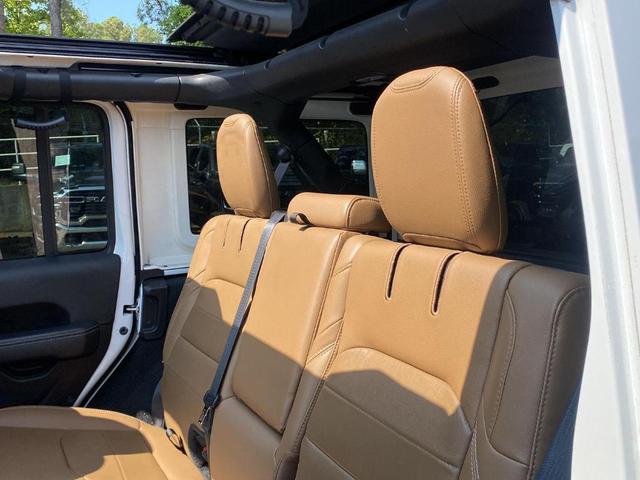 Photo of 2022 Bright White Clearcoat Jeep Wrangler Unlimited 4xe