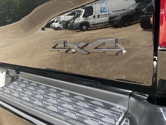 Photo of 2025 Diamond Black RAM 2500