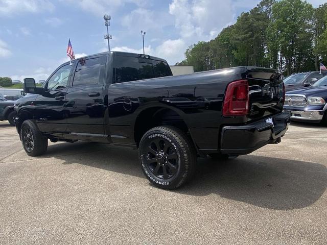 Photo of 2025 Diamond Black RAM 2500
