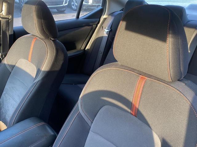 Photo of 2020 Black Nissan Sentra
