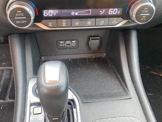 Photo of 2020 Black Nissan Sentra