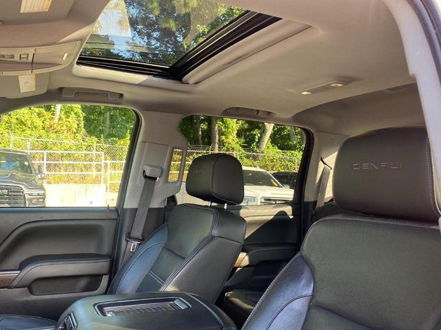 Photo of 2018 Red Quartz Tintcoat GMC Sierra 1500